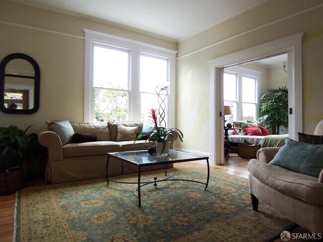 Foto del edificio - 1136 Clayton St
