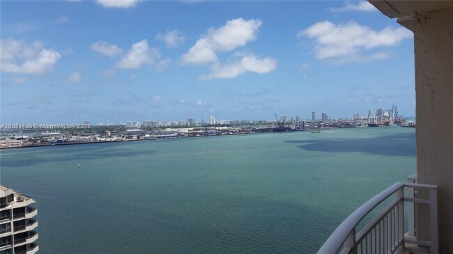 Foto del edificio - 770 Claughton Island Dr