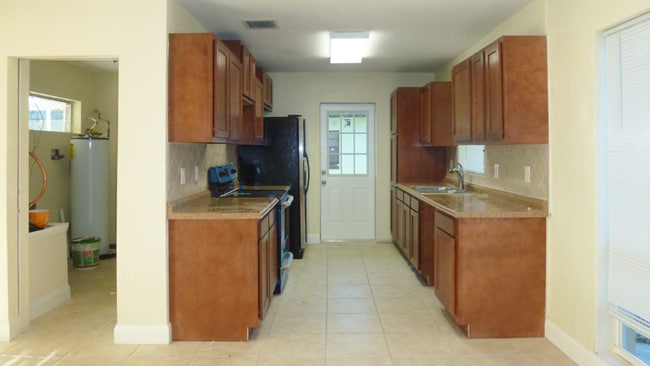 Photo - 1313 Roger Babson Rd House