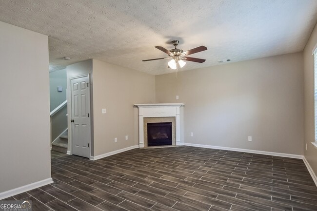 Building Photo - 1138 Dunaway Dr