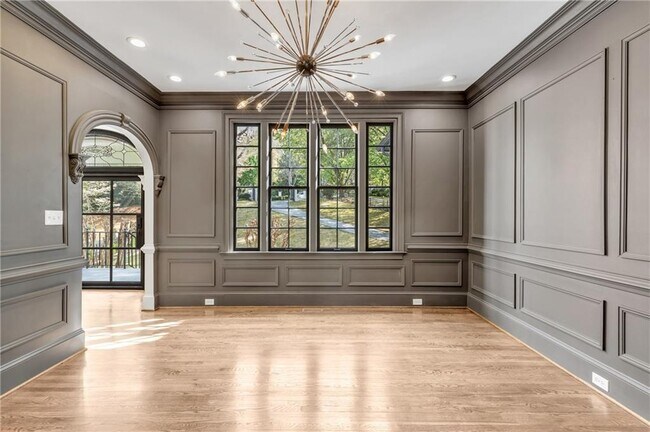 Foto del edificio - 5390 Harrowood Ln NW