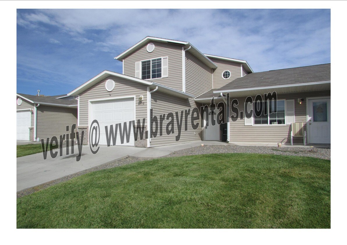 1252 Santa Clara Ave, Grand Junction, CO 81503 Townhome Rentals in Grand Junction CO