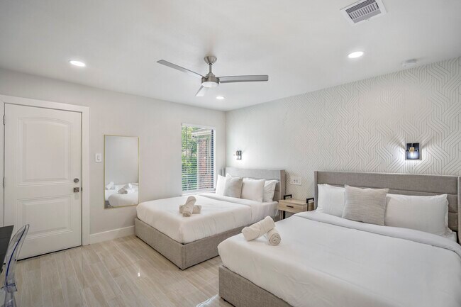 Foto del edificio - 2407 Cleburne St