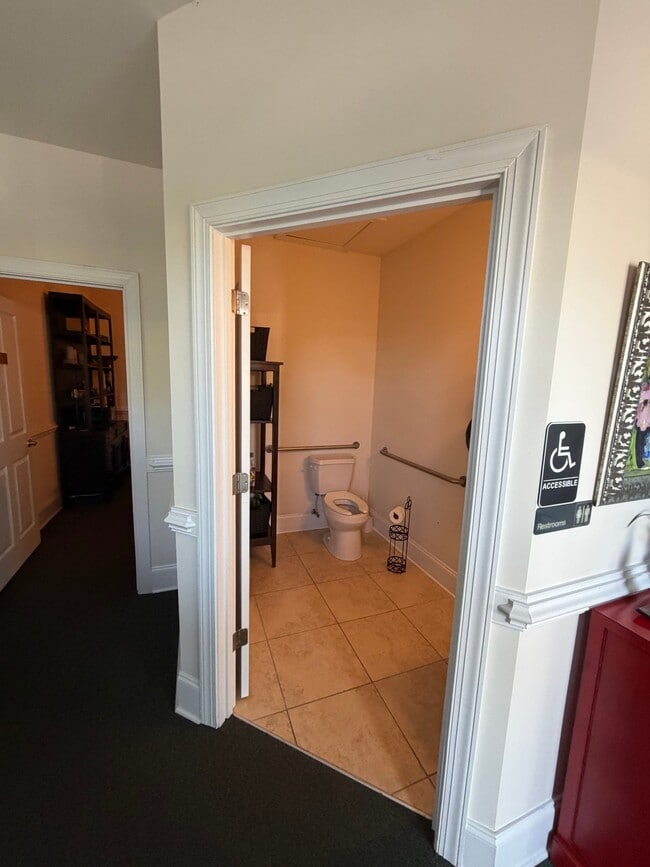 Building Photo - 4378 Oleander Dr