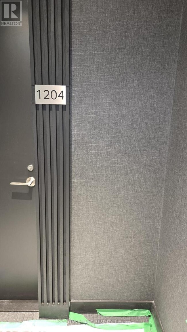 Building Photo - 120 Broadway Ave