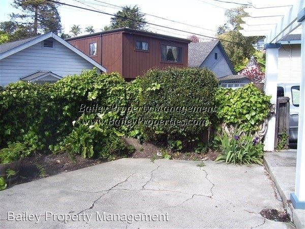 Building Photo - 2 br, 2 bath House - 494 Riverview