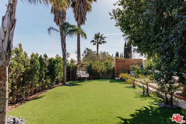 Building Photo - 12610 Jimeno Ave