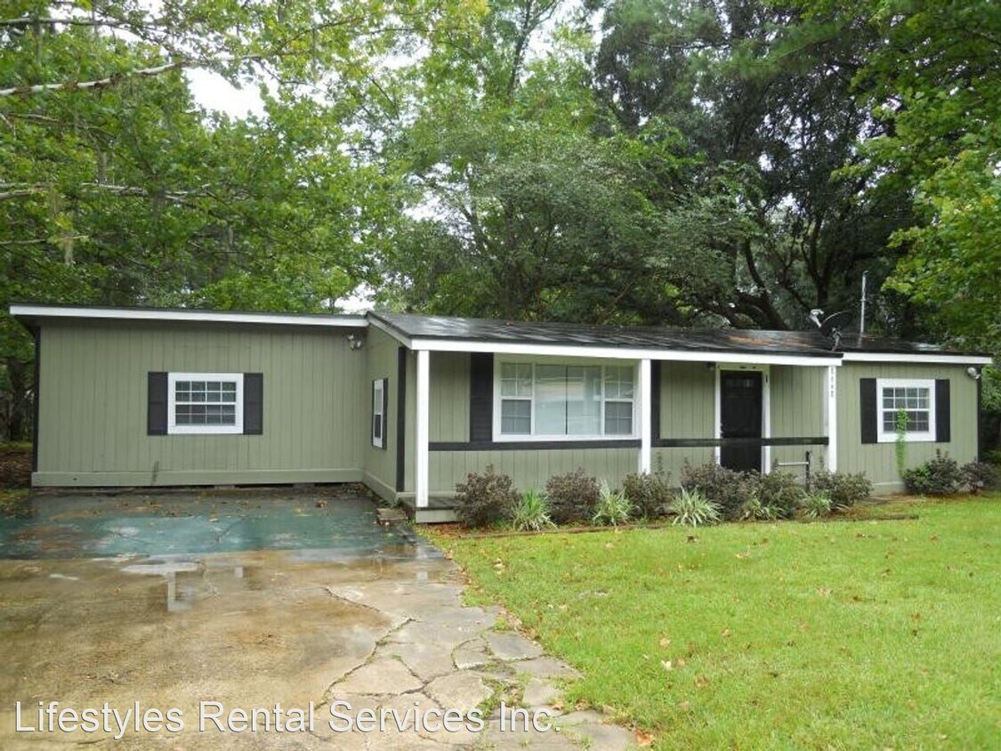 Primary Photo - 3 br, 2 bath House - 8648 No Road