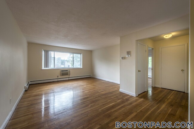 Foto del edificio - 88 Gardner St