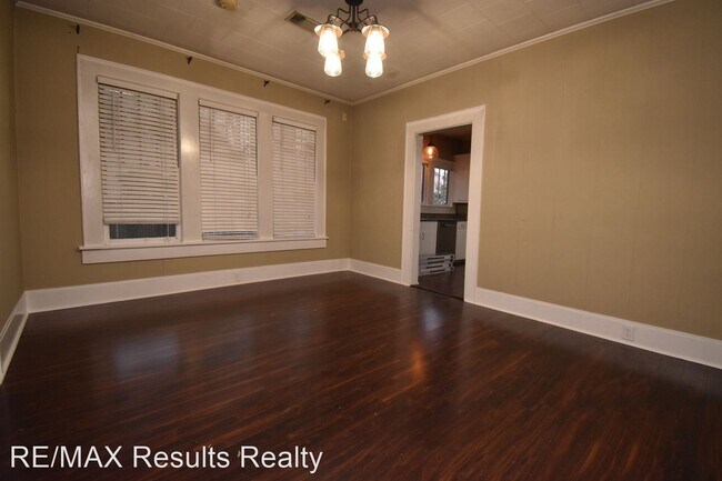 Foto del edificio - 3 br, 1 bath House - 409 S. Bonner St.