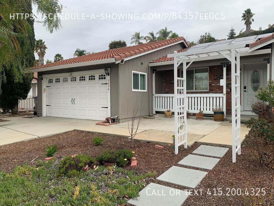 Primary Photo - Charming 3-Bedroom Home with Spacious Back...