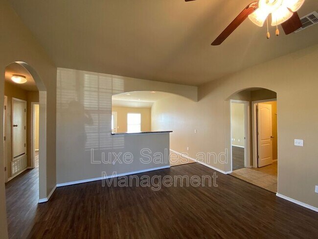 Photo - 2912 Thompson Farm Ln House