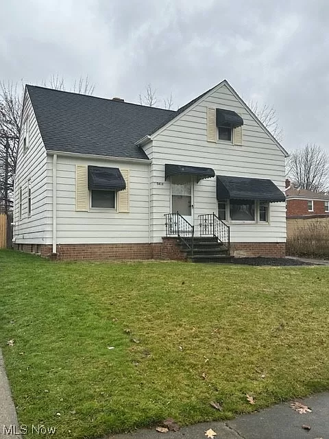 Foto principal - 5418 Elmwood Ave