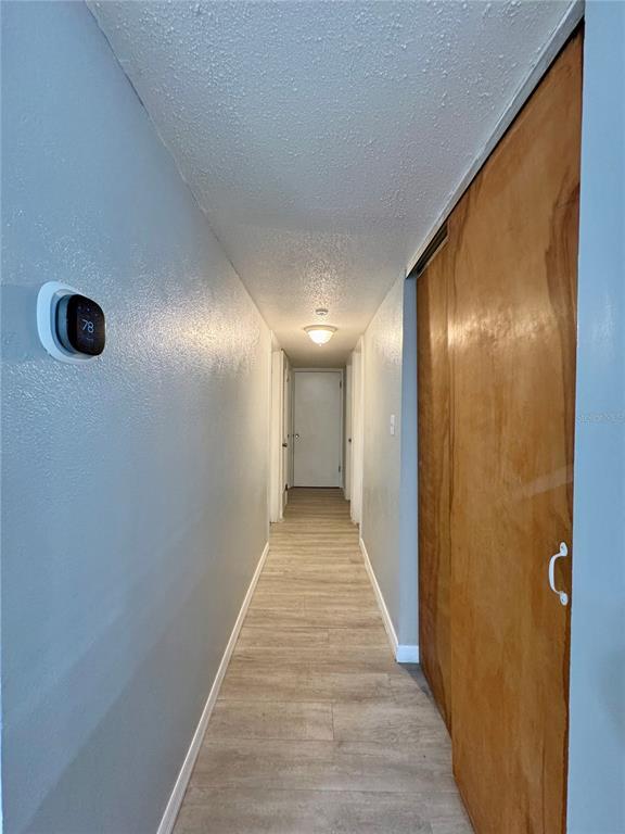 Foto del edificio - 775 Hillview Dr