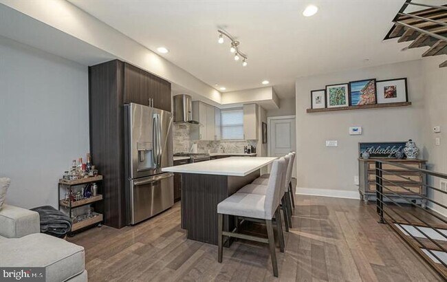 Foto del edificio - 2514 Frankford Ave