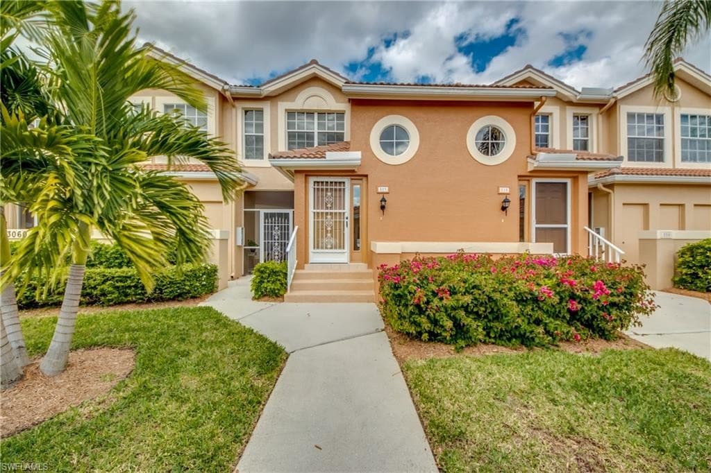13060 Amberley Ct, Bonita Springs, FL 34135 Condo for Rent in Bonita