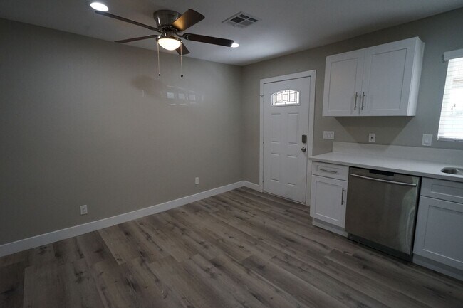 Foto del edificio - 1175 S Mojave Rd