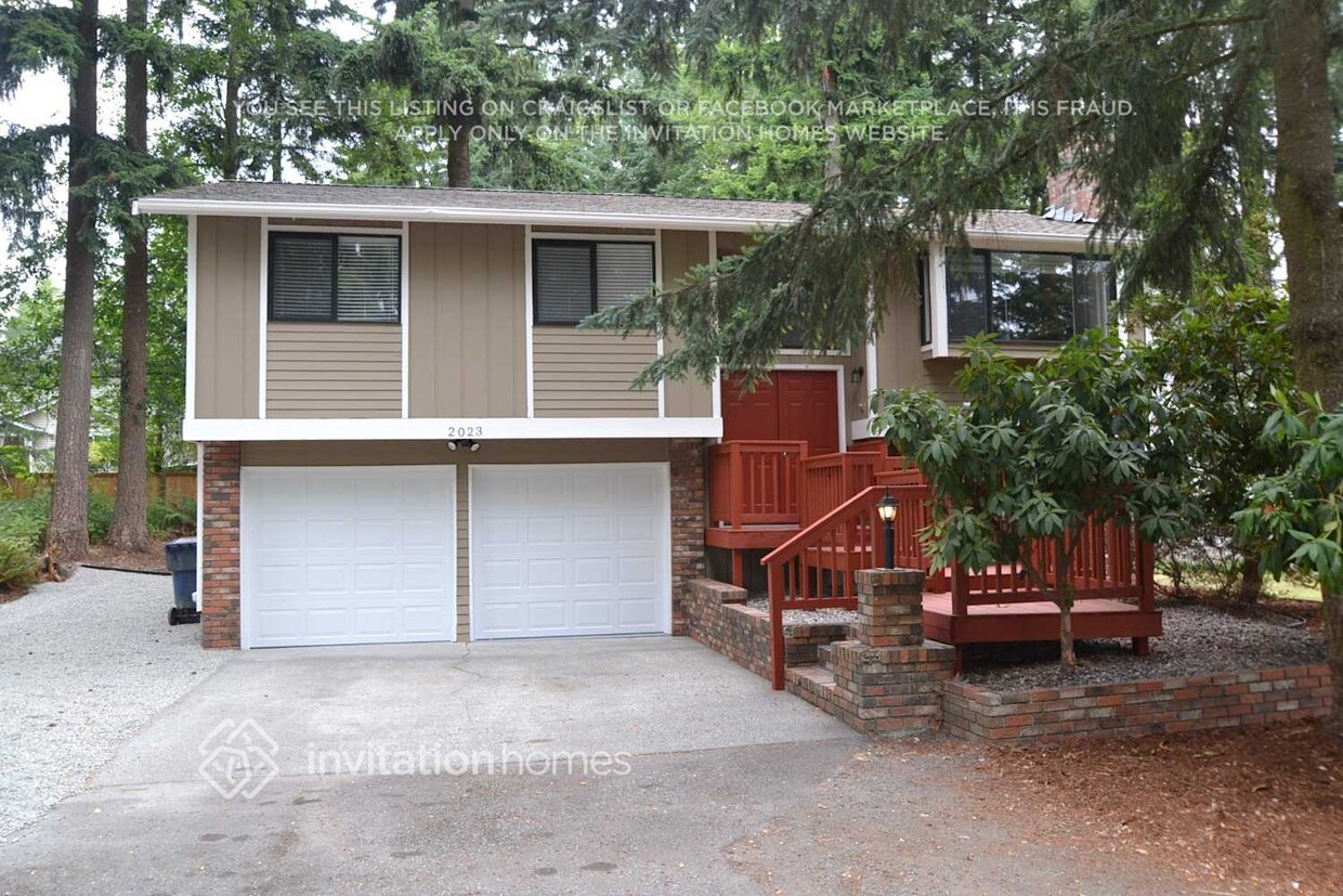 Primary Photo - 2023 110th St SE