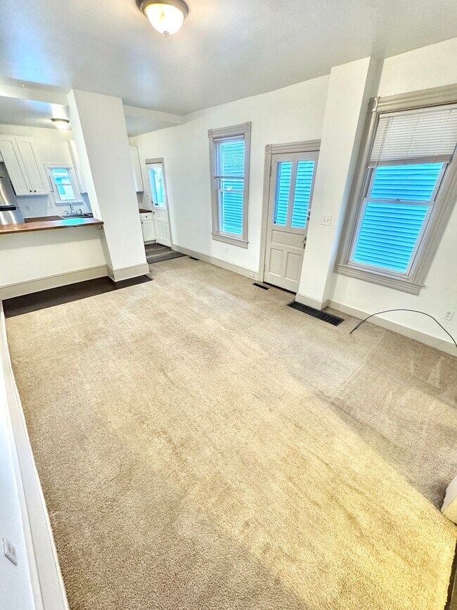 Foto del edificio - 1319 Northampton St