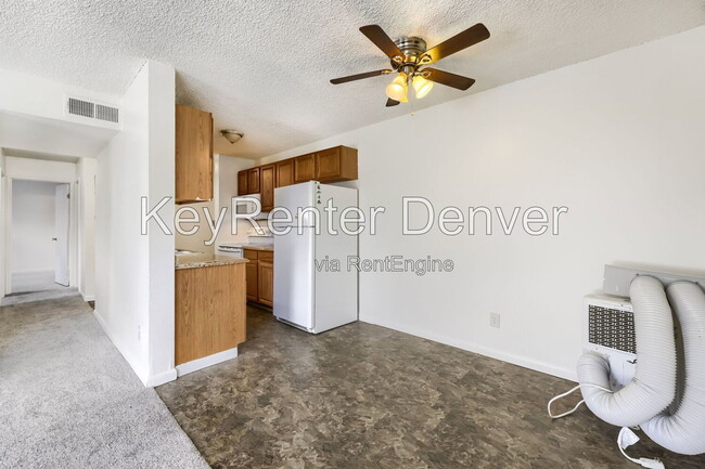 Building Photo - 10211 Ura Ln