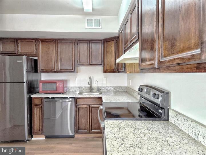 Primary Photo - 4570 Conwell Dr