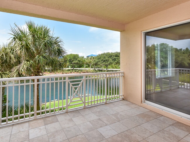 Building Photo - 265 Minorca Beach Way