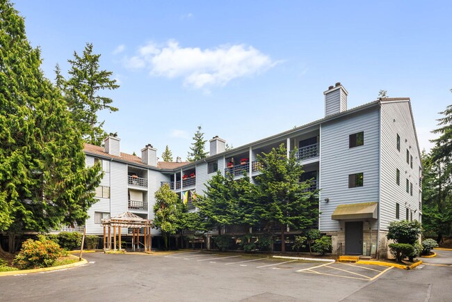 Photo - 710 N 160th St Apartment
