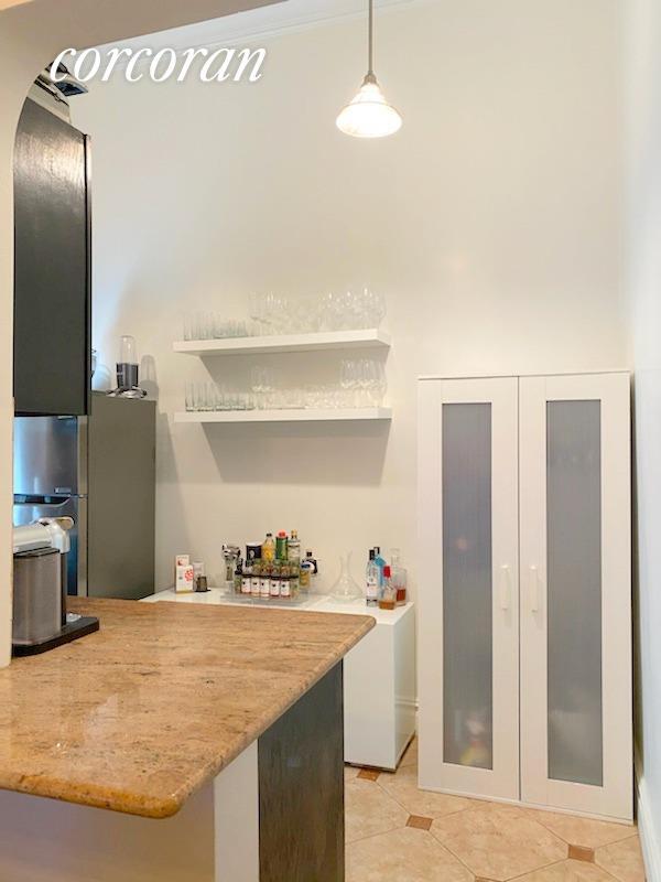 Building Photo - 465 W 57th St