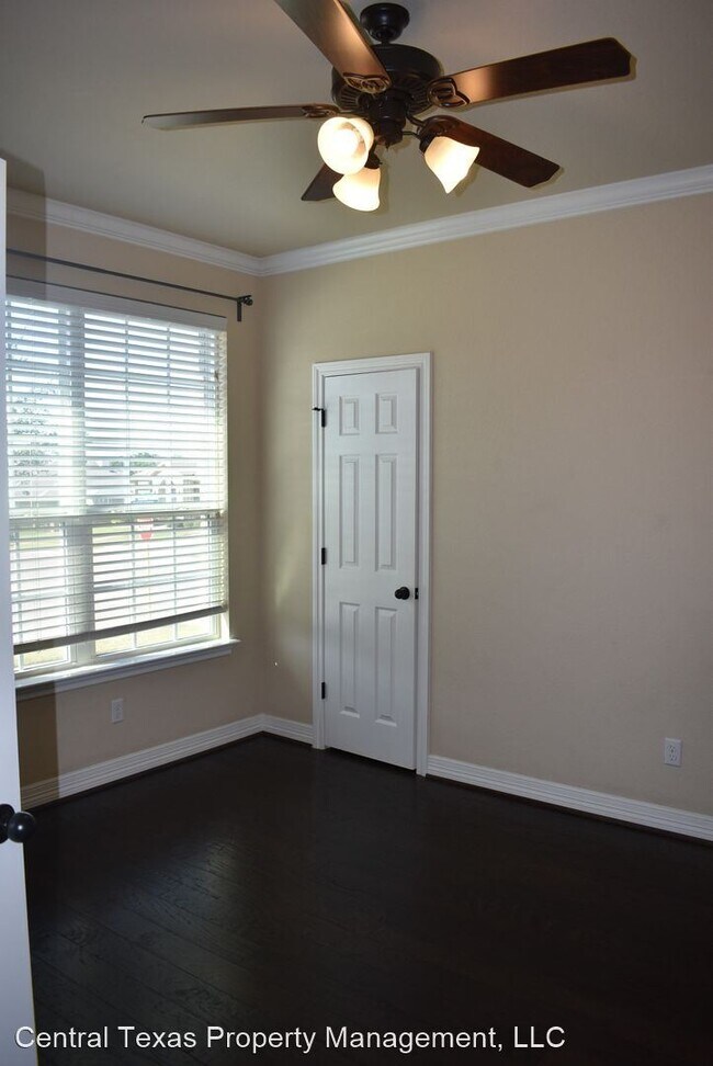 Foto del edificio - 4 br, 2.5 bath House - 6103 Tanzanite Dr