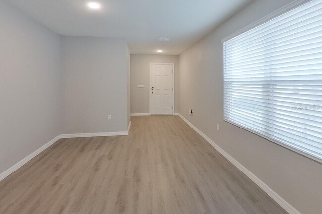 Building Photo - 8684 SW 44th Ct