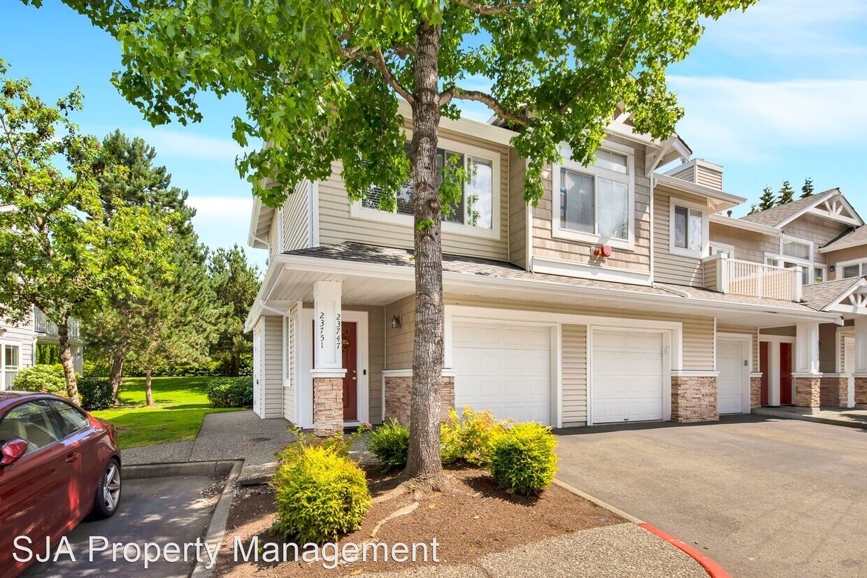 Primary Photo - 2 br, 2 bath House - 23751 SE Summerhill Ln.