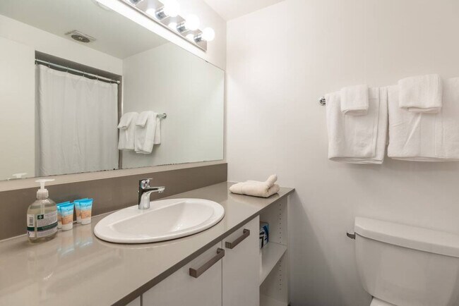 Photo du bâtiment - 254 E 12th Ave
