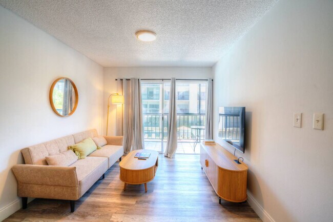 Building Photo - 201 178th Dr