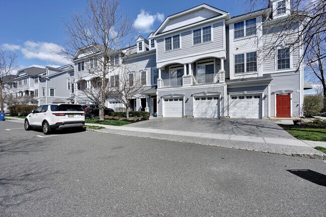 Building Photo - 60 Golden Eye Ln
