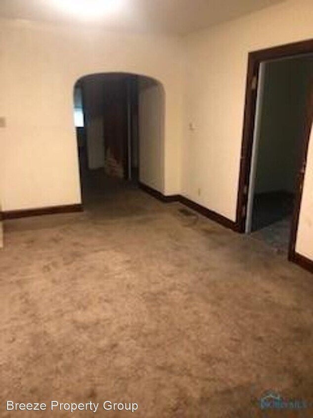 Primary Photo - 3 br, 1 bath House - 323 Langdon St
