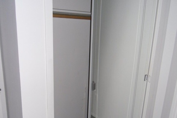 Foto del edificio - 31 Oaktree Dr