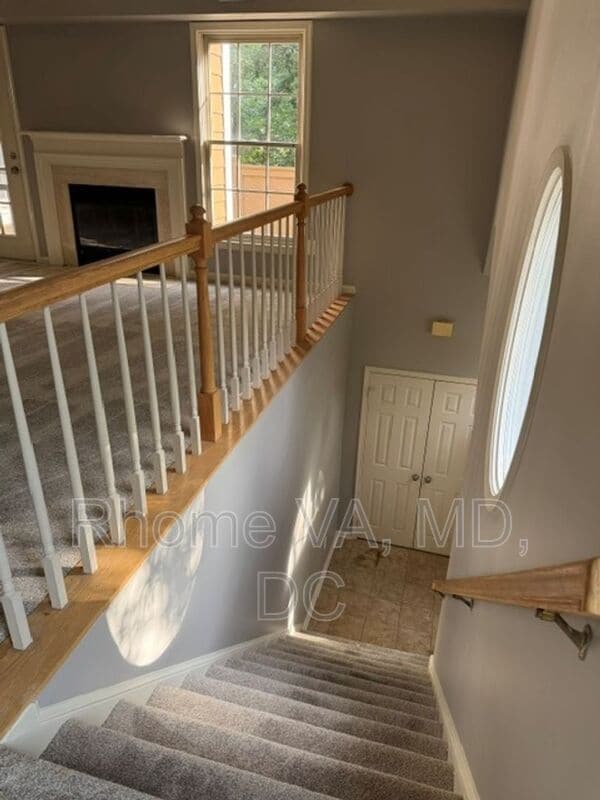 Building Photo - 1404 Church Hill Pl