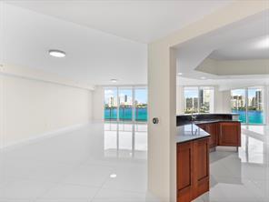 Foto del edificio - 3384 NE 183rd Ln