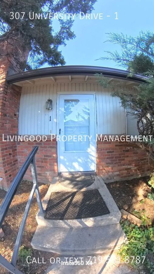 Foto del edificio - 307 University Dr