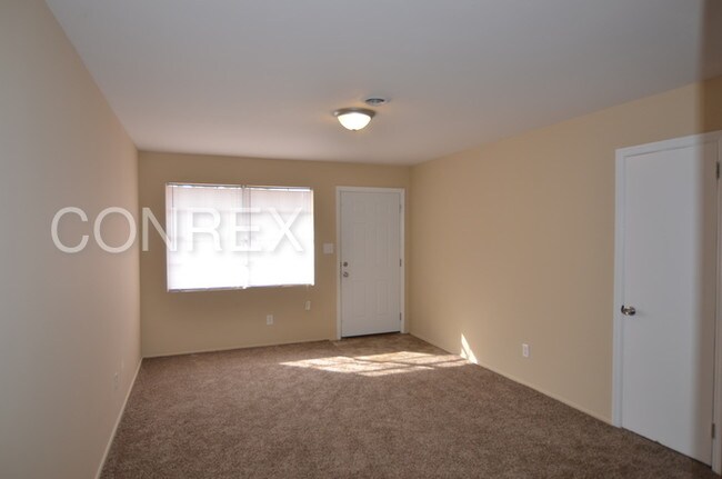 Building Photo - 3010 Bobben Ct