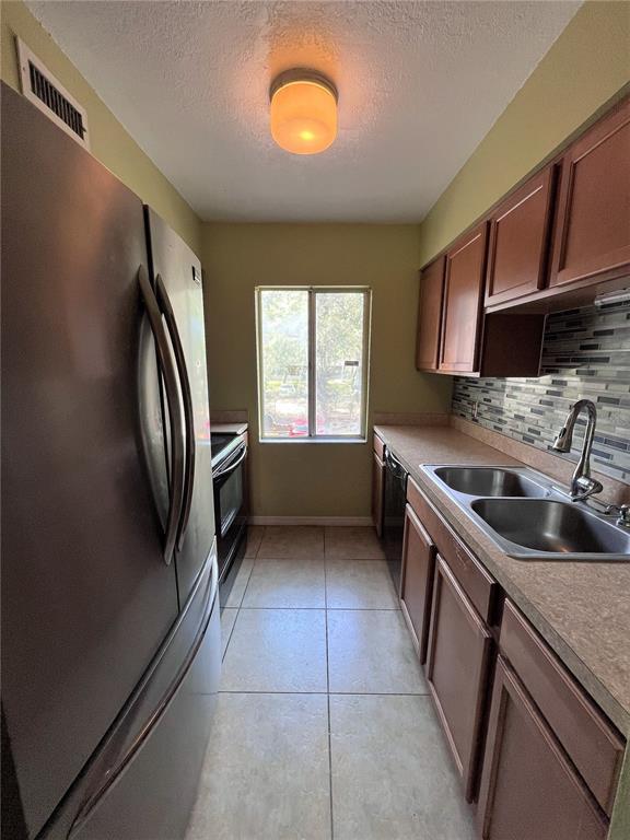 Building Photo - 7505 Pitch Pine Cir