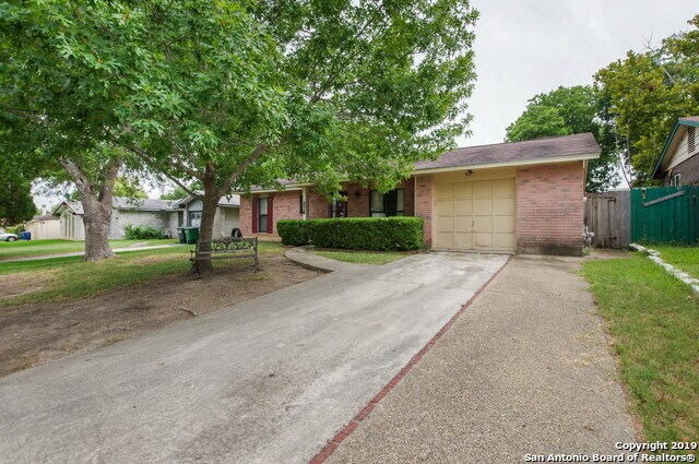 Building Photo - 4814 Casa Corona St