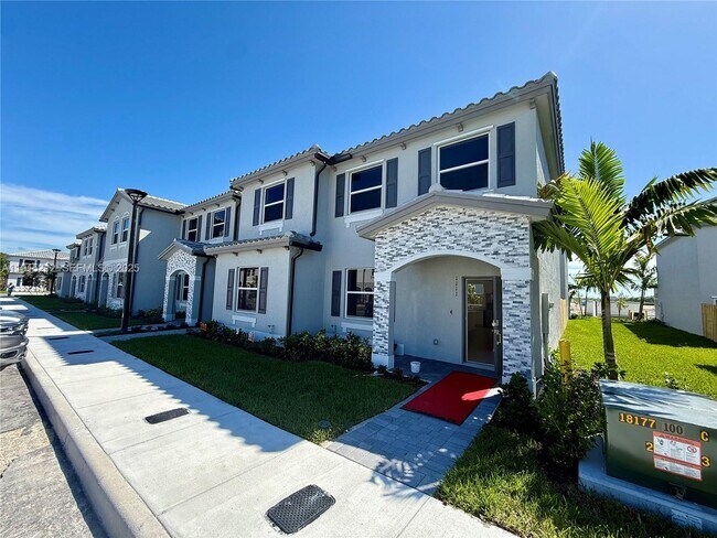 Foto del edificio - 1111 SE 2nd St