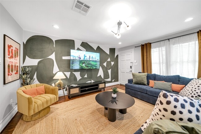 Foto del edificio - 725 Peddie St