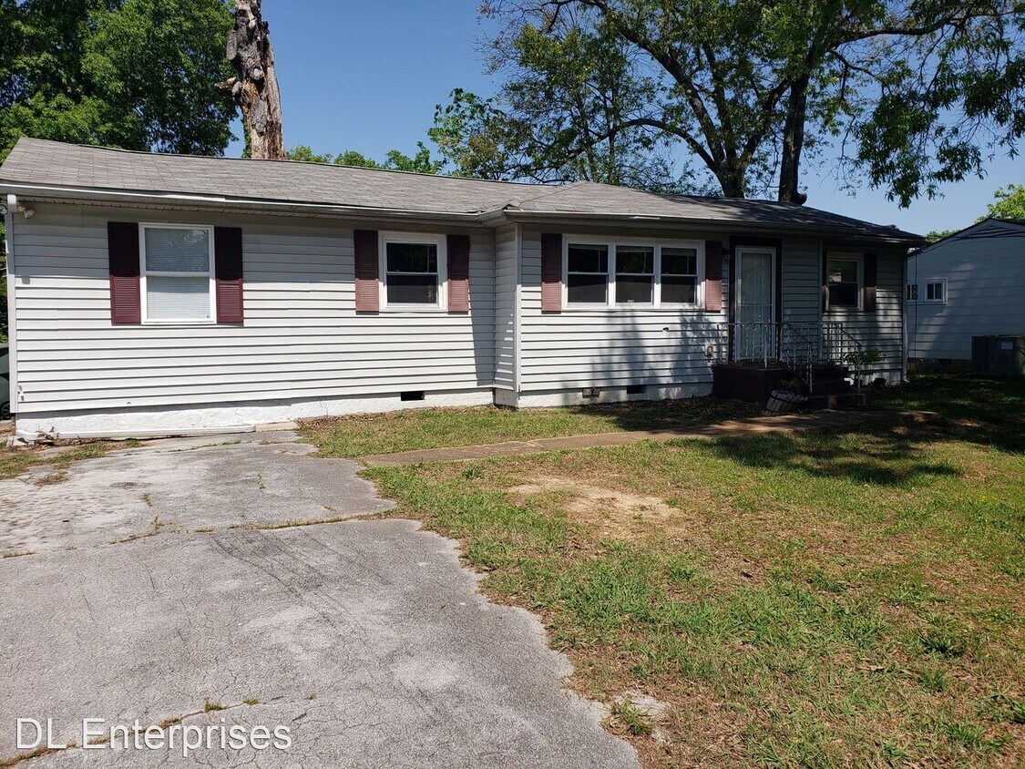 1723 Hamill Rd, Chattanooga, TN 37343 House Rental in Chattanooga, TN