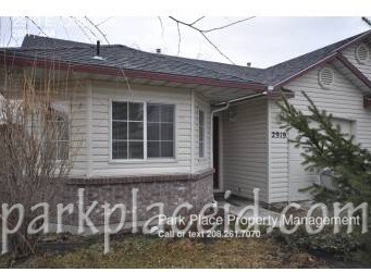 Primary Photo - 2919 E Ohio Ave