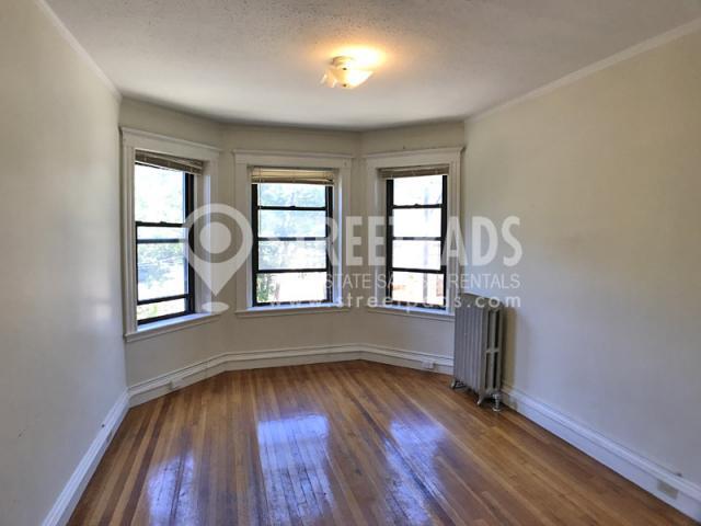 Foto del edificio - 1 bedroom in Malden MA 02148