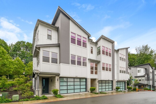 Building Photo - 13665 SE 67th Pl.