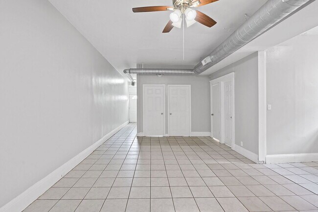 Photo - 60 W McMillan St Apartment