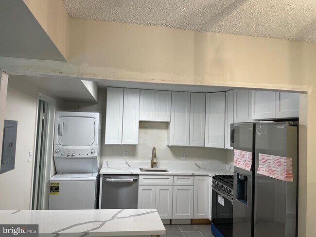 Building Photo - 11837 Shire Ct